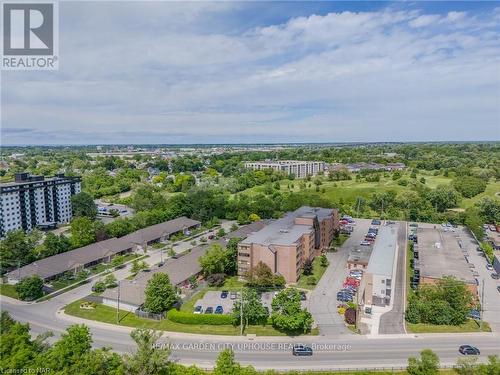 101 - 276 Oakdale Avenue, St. Catharines (456 - Oakdale), ON - Outdoor With View