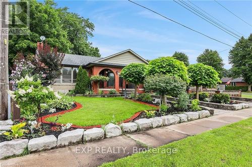 6835 Wills Street, Niagara Falls (206 - Stamford), ON - Outdoor