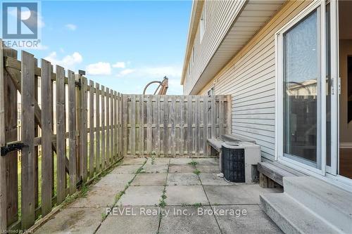 29 - 8136 Coventry Road, Niagara Falls (218 - West Wood), ON - Outdoor With Exterior