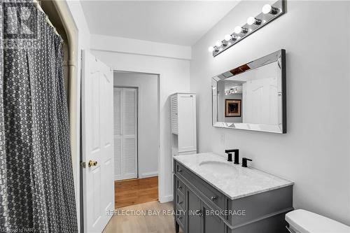 365 Ashwood Avenue, Fort Erie (337 - Crystal Beach), ON - Indoor Photo Showing Bathroom