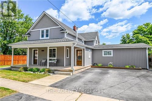 2540 Airline Street Street, Fort Erie (328 - Stevensville), ON - Outdoor With Deck Patio Veranda With Facade