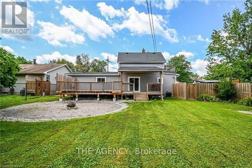 2540 Airline Street Street, Fort Erie (328 - Stevensville), ON - Outdoor With Deck Patio Veranda With Backyard