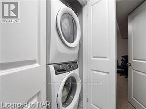 Lower - 34 Bounty Avenue, Thorold (560 - Rolling Meadows), ON - Indoor Photo Showing Laundry Room