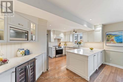 5 Erinlea Court, Ottawa, ON - Indoor Photo Showing Kitchen With Upgraded Kitchen