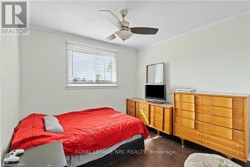 79 Powerview Avenue, St. Catharines (458 - Western Hill), ON - Indoor Photo Showing Bedroom