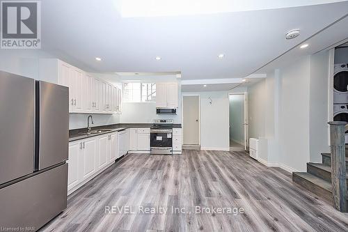 491 Geneva Street, St. Catharines (443 - Lakeport), ON - Indoor Photo Showing Kitchen