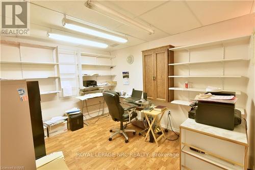 39 - 605 Welland Avenue, St. Catharines (444 - Carlton/Bunting), ON - Indoor Photo Showing Office