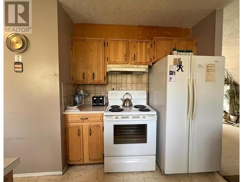 2199 Castillou Crescent, Merritt, BC - Indoor Photo Showing Kitchen