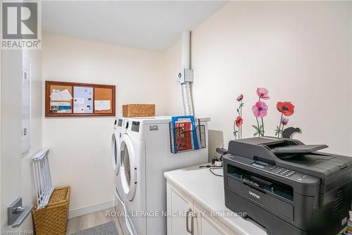 105 Vansickle Road, St. Catharines (462 - Rykert/Vansickle), ON - Indoor Photo Showing Laundry Room