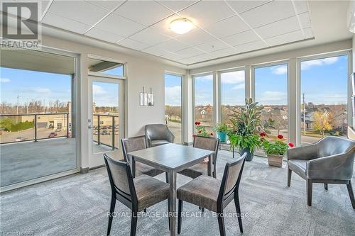 105 Vansickle Road, St. Catharines (462 - Rykert/Vansickle), ON - Indoor Photo Showing Dining Room