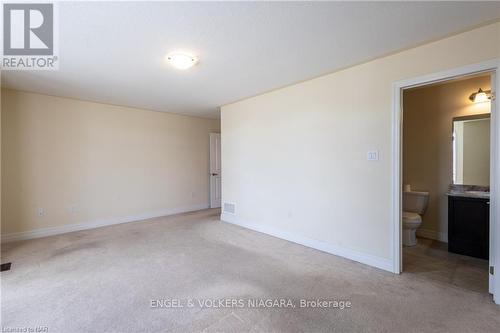 9462 Tallgrass Avenue, Niagara Falls (224 - Lyons Creek), ON - Indoor Photo Showing Other Room