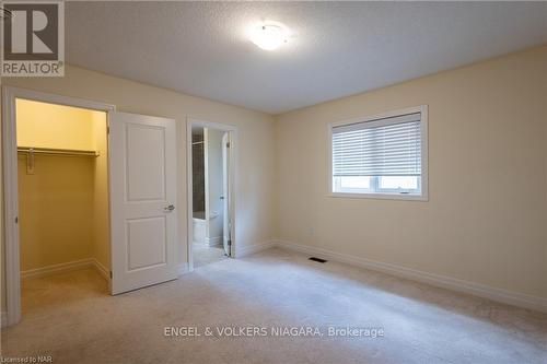 9462 Tallgrass Avenue, Niagara Falls (224 - Lyons Creek), ON - Indoor Photo Showing Other Room