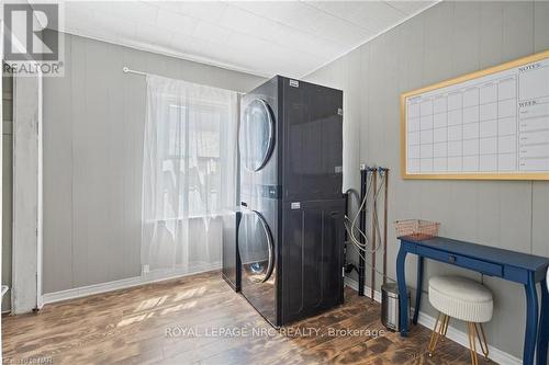 10 Monck Street, St. Catharines (458 - Western Hill), ON - Indoor Photo Showing Laundry Room