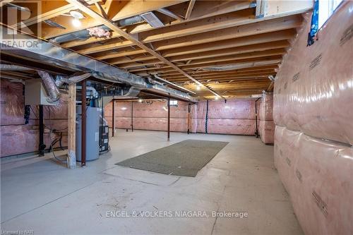 9462 Tallgrass Avenue, Niagara Falls (224 - Lyons Creek), ON - Indoor Photo Showing Basement