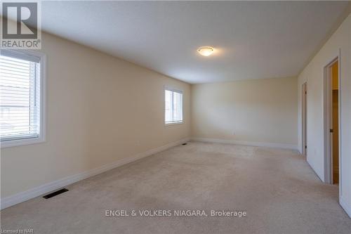 9462 Tallgrass Avenue, Niagara Falls (224 - Lyons Creek), ON - Indoor Photo Showing Other Room