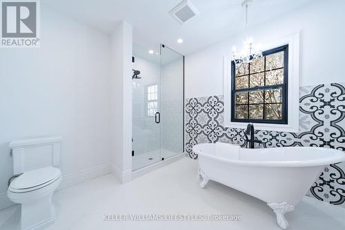 348 Victoria Street, London, ON - Indoor Photo Showing Bathroom