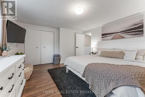 63 - 226 Highview Avenue W, London, ON - Indoor Photo Showing Bedroom