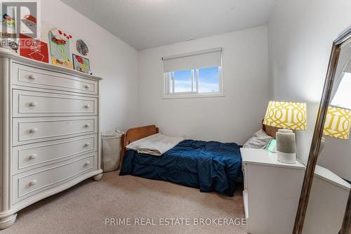 63 - 226 Highview Avenue W, London, ON - Indoor Photo Showing Bedroom