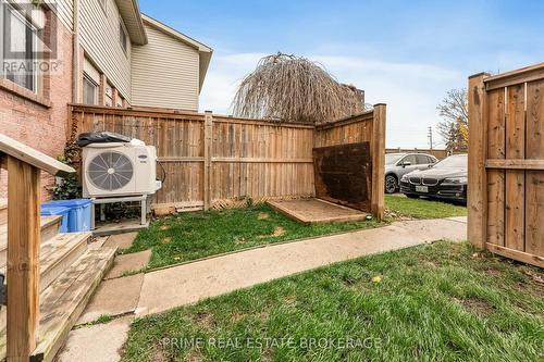 63 - 226 Highview Avenue W, London, ON - Outdoor With Exterior