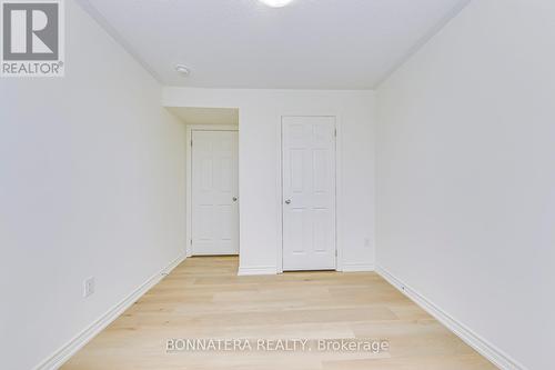 30-04 - 2420 Baronwood Drive, Oakville, ON - Indoor Photo Showing Other Room