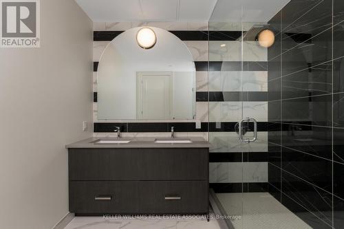 303 - 42 Mill Street, Halton Hills, ON - Indoor Photo Showing Bathroom