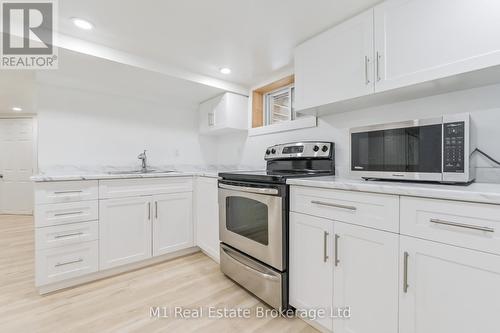 155 Princess Street, Centre Wellington (Elora/Salem), ON - Indoor Photo Showing Kitchen With Upgraded Kitchen