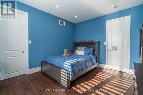 732 Gilmour Crescent, Shelburne, ON - Indoor Photo Showing Bedroom