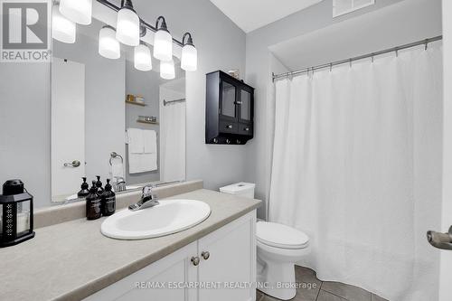 826 - 350 Quigley Road, Hamilton, ON - Indoor Photo Showing Bathroom