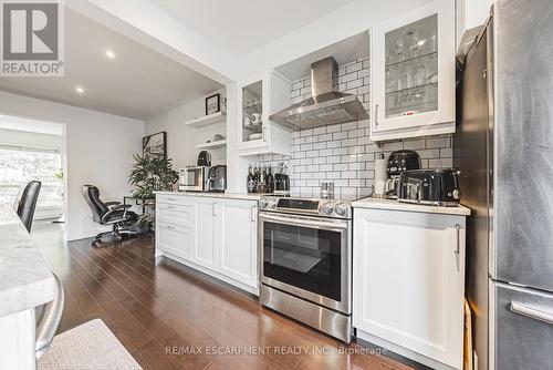 26 - 1155 Paramount Drive, Hamilton, ON - Indoor Photo Showing Kitchen