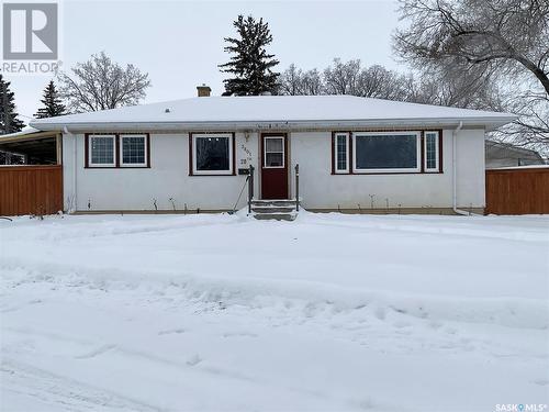 3801 20Th Avenue, Regina, SK - Outdoor