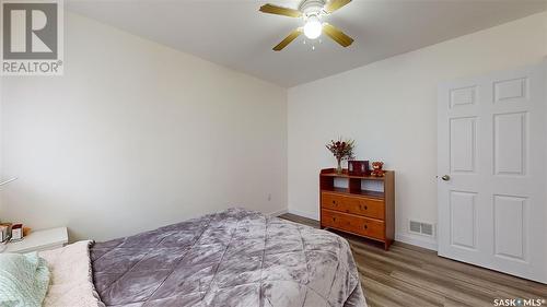 3801 20Th Avenue, Regina, SK - Indoor Photo Showing Bedroom