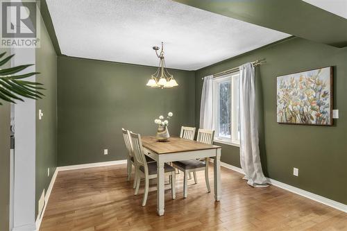 94 Parkewood Dr, Sault Ste. Marie, ON - Indoor Photo Showing Dining Room