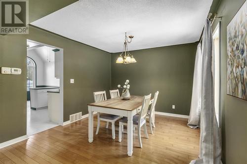 94 Parkewood Dr, Sault Ste. Marie, ON - Indoor Photo Showing Dining Room