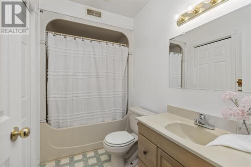 94 Parkewood Dr, Sault Ste. Marie, ON - Indoor Photo Showing Bathroom