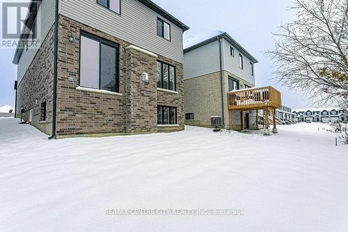 1596 Noah Bend, London, ON - Outdoor