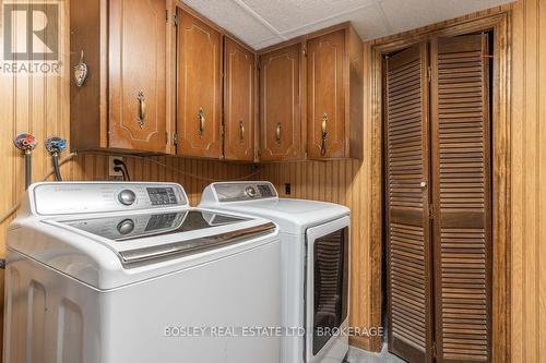 15 Audrey Street, St. Catharines (446 - Fairview), ON - Indoor Photo Showing Laundry Room