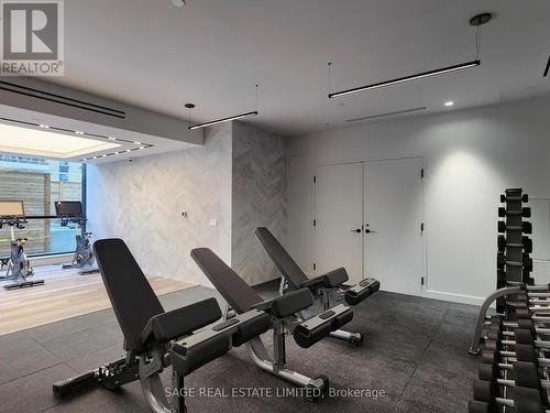 1103 - 127 Broadway Avenue, Toronto, ON - Indoor Photo Showing Gym Room