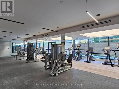 1103 - 127 Broadway Avenue, Toronto, ON - Indoor Photo Showing Gym Room