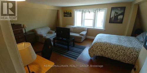 400 Sunnyside Avenue, Ottawa, ON - Indoor Photo Showing Bedroom