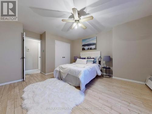 903 - 10 Parkway Forest Drive, Toronto, ON - Indoor Photo Showing Bedroom