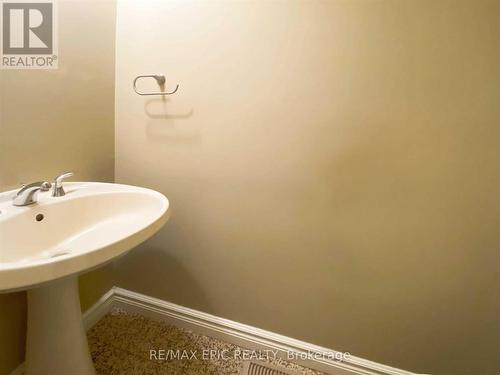 91 Brookshire Circle, Markham, ON - Indoor Photo Showing Bathroom