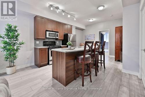 7 - 98 Carr Street, Toronto (Kensington-Chinatown), ON - Indoor Photo Showing Kitchen