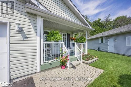 9 Ventnor Crescent, Wasaga Beach, ON - Outdoor With Deck Patio Veranda With Exterior