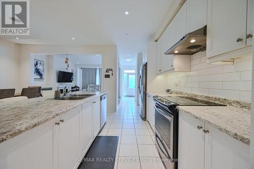 249 Inspire Boulevard, Brampton, ON - Indoor Photo Showing Kitchen With Double Sink