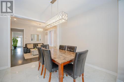 15 Manzanita Crescent, Brampton, ON - Indoor Photo Showing Dining Room