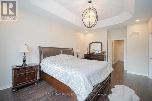 15 Manzanita Crescent, Brampton, ON - Indoor Photo Showing Bedroom