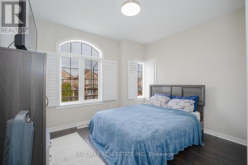 15 Manzanita Crescent, Brampton, ON - Indoor Photo Showing Bedroom