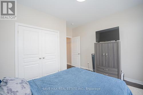 15 Manzanita Crescent, Brampton, ON - Indoor Photo Showing Bedroom