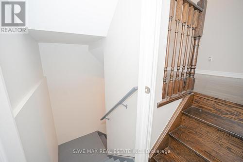 15 Manzanita Crescent, Brampton, ON - Indoor Photo Showing Other Room