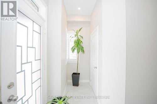 15 Manzanita Crescent, Brampton, ON - Indoor Photo Showing Other Room